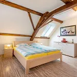 Katharina Apartment Laufeld